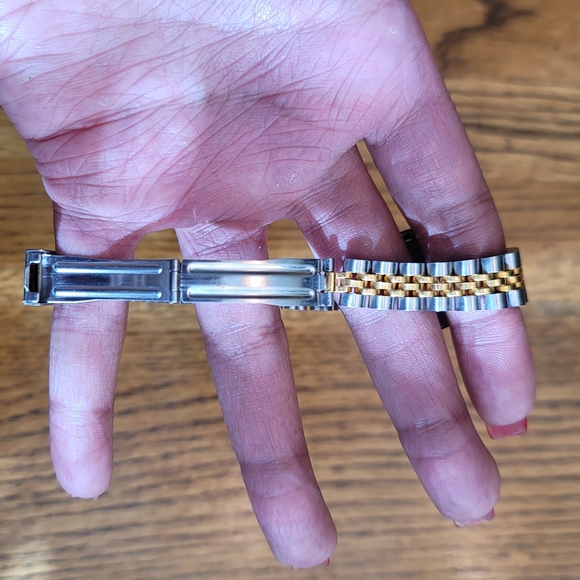 Lucien Piccard Dufonte Stainless Steel Two Tone Black Dial Diamond Date Watch - Picture 4 of 7